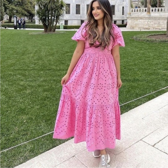 New ZARA Pastel Pink BOHO Openwork Embroidered V-Neck Dress - Picture 1 of 15